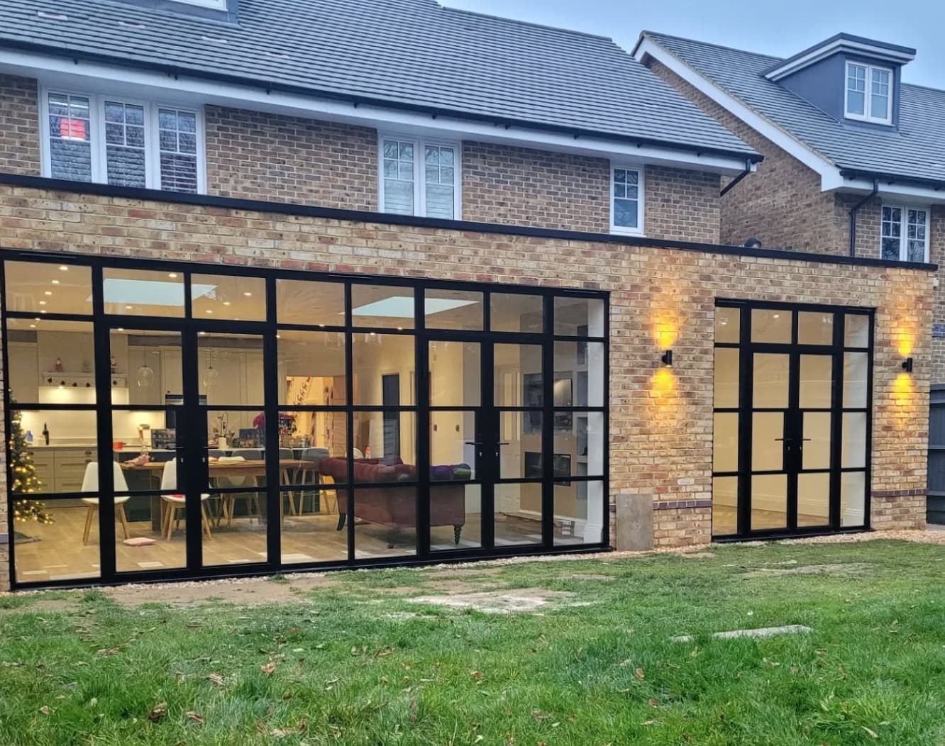 Modern aluminium windows installation in Bellwoods for a sleek, energy-efficient home